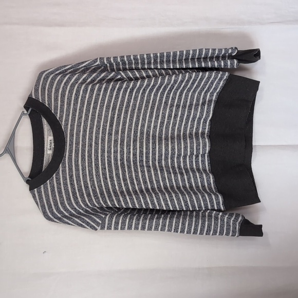 Sistar Grey White Striped Crewneck Sweatshirt Size Small - Picture 1 of 4